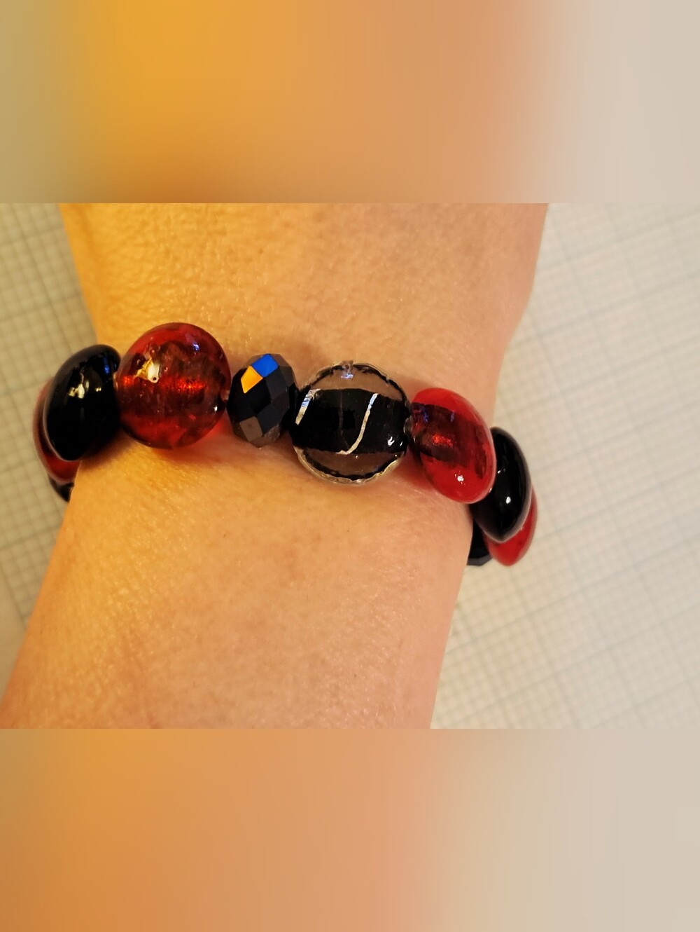 Red and Black Art Glass Bead Stretch Bracelet - Women Jewelry